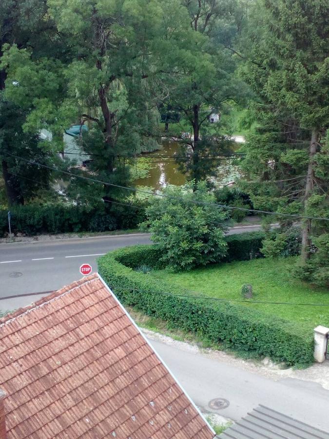 Jezero Apartment วรินรัชกา บานยา ภายนอก รูปภาพ